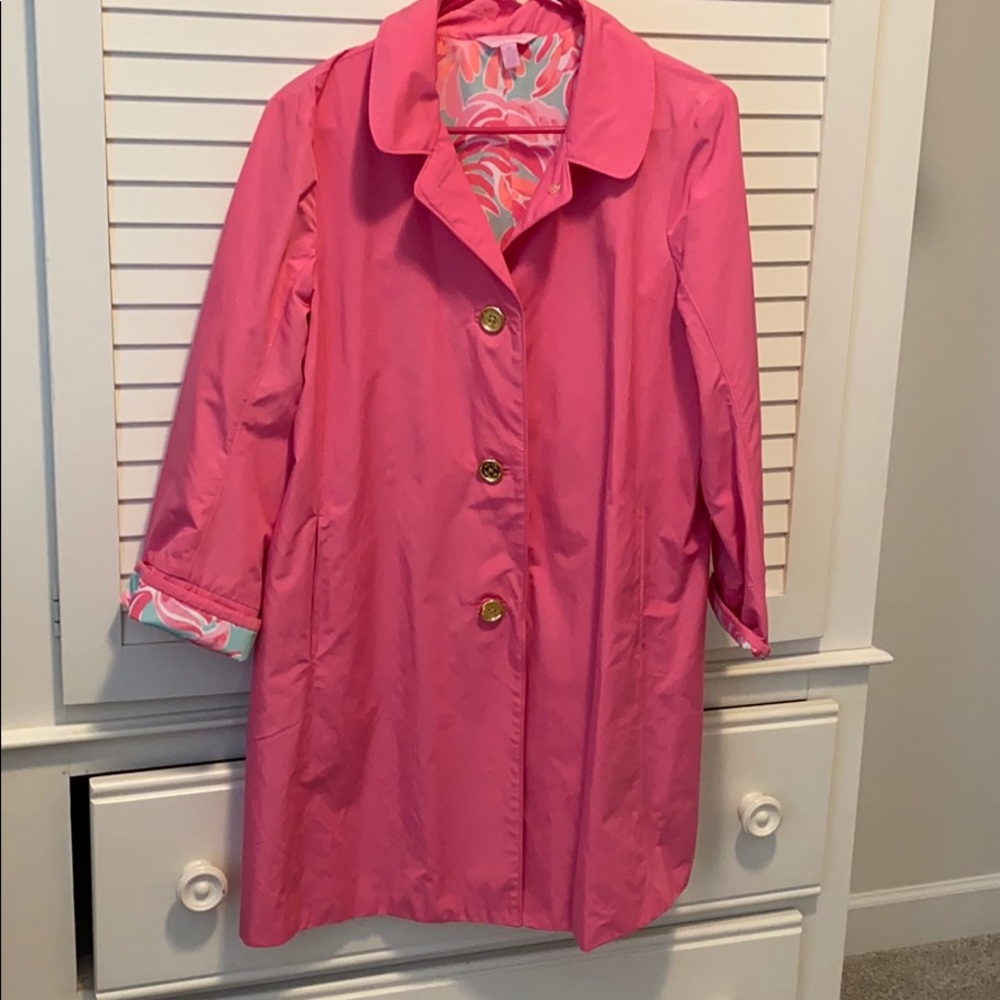 Lilly Pulitzer swing rain coat size medium EUC